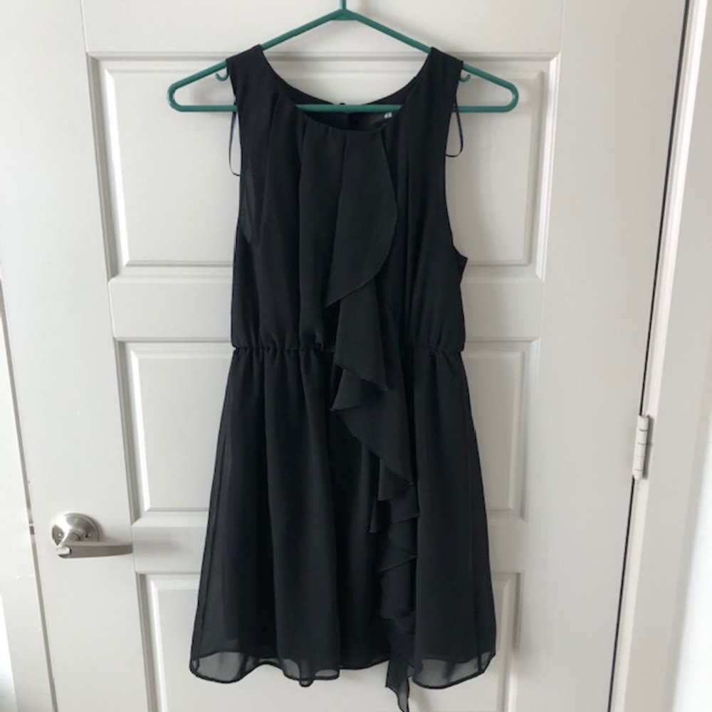 H&M Womens Black Mini Flowy Dress